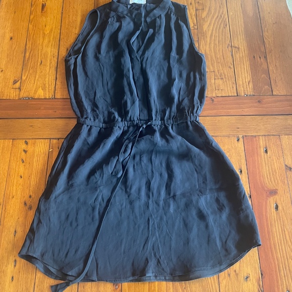 Black Silk Aritzia Babaton dress - Picture 2 of 6